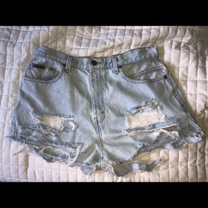vintage light wash calvin klein shorts
